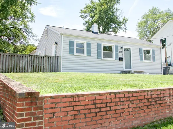 3415 Elmwood Dr, Alexandria, VA 22303