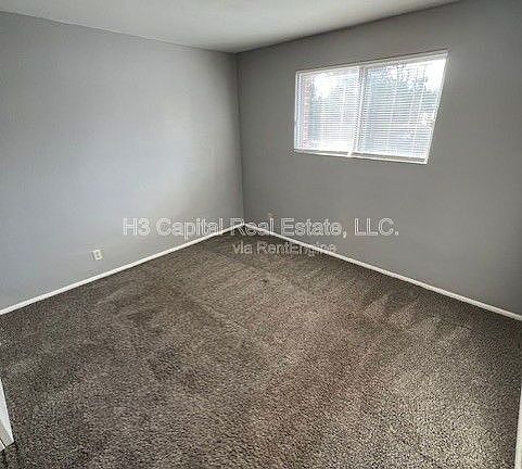 5th image of 501 Western Ave APT 12