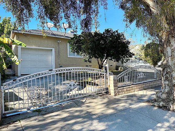 2nd image of 721 N Coronado St