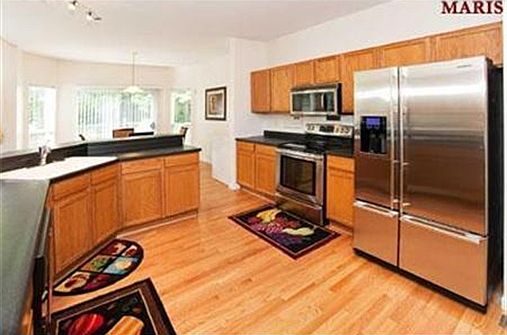 4th image of 11499 Daykin Dr
