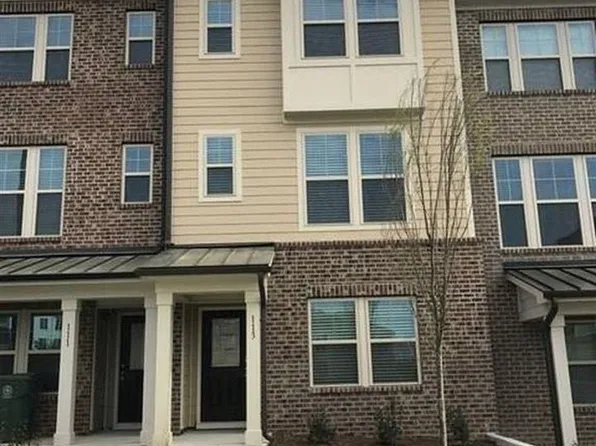 113 Ballyliffen Ln, Cary, NC 27519