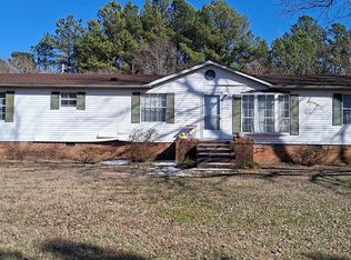 100 & 64 Gayles Dr, Clarksville, VA 23927