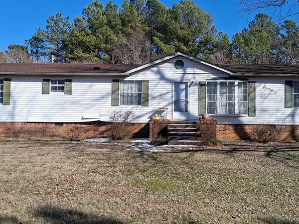100 & 64 Gayles Dr, Clarksville, VA 23927
