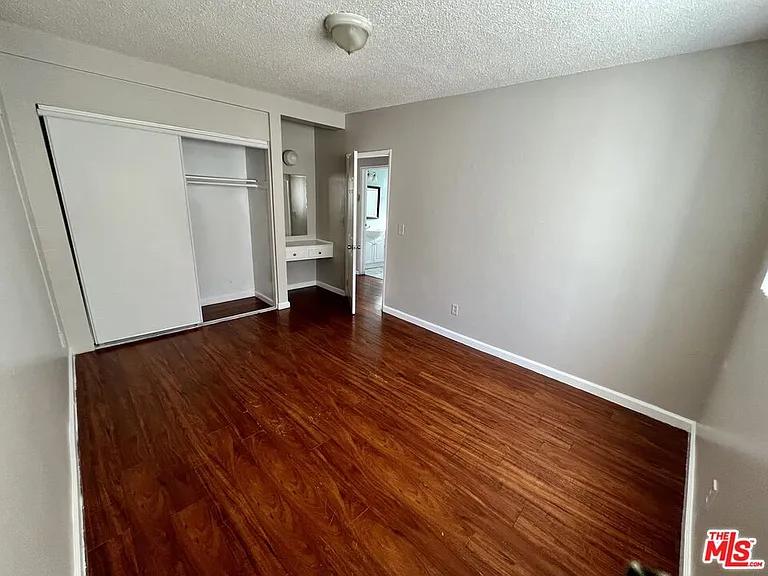 1162 Rolland Curtis Pl #5 — Photo 3
