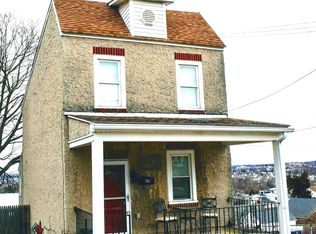 521 Hurst St, Bridgeport, PA 19405