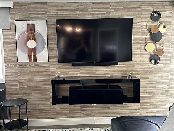 3rd image of 850 N Miami Ave #1408