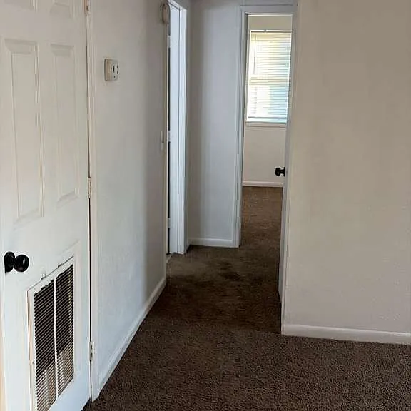 714 Maylene Dr #C — Photo 8