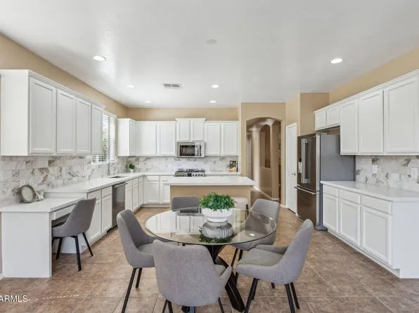 4159 E SHANNON Street, Gilbert, AZ 85295