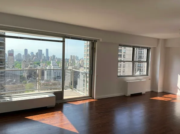 200 East 64th Street image 1 of 12