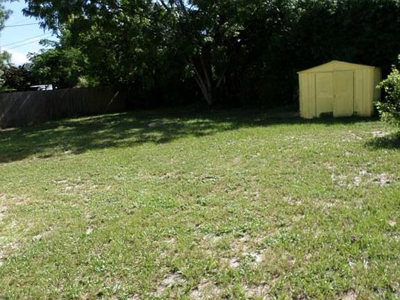 5th image of 5185 101st St N