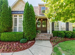 4302 W Willowbend Dr, Rogers, AR 72758