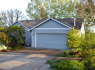 1503 Crestview Dr, Silverton, OR