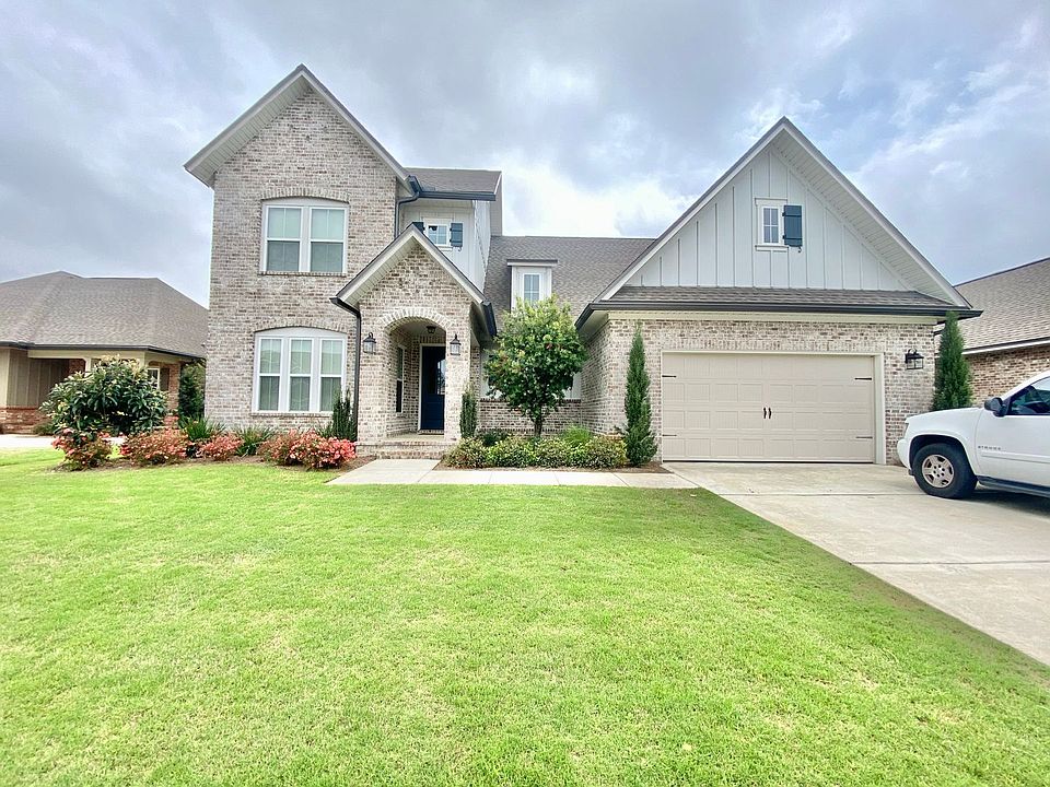 1st image of 315 Meadow Lake Dr