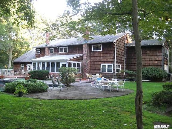 4th image of 3 Midvale Ct