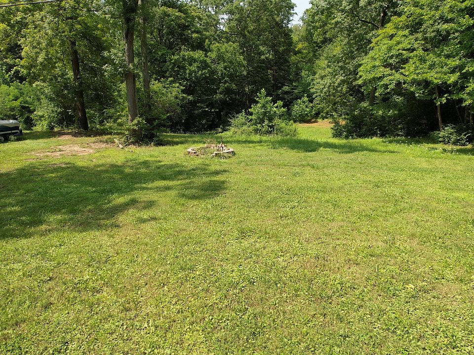 1st image of 86 W Bunkerhill Rd