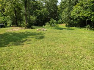 86 W Bunkerhill Rd, Mooresville, IN 46158