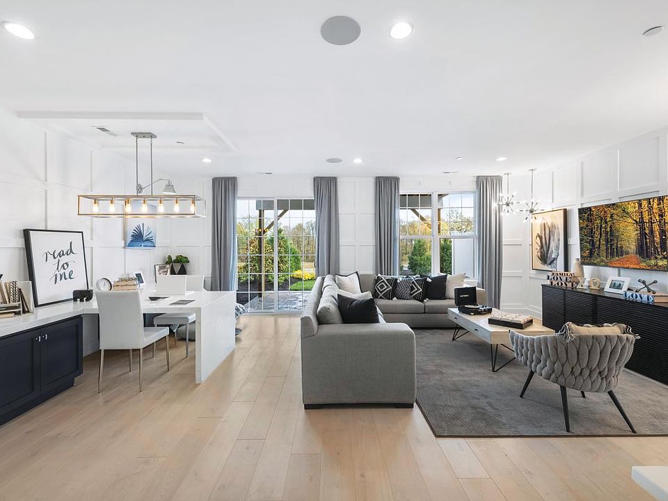 Dansfield living area