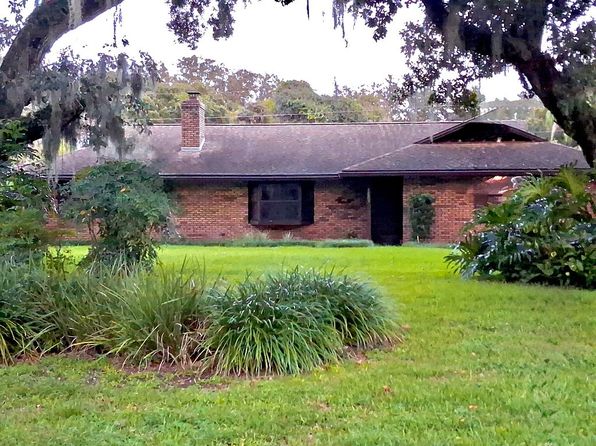 1809 King Edward Dr