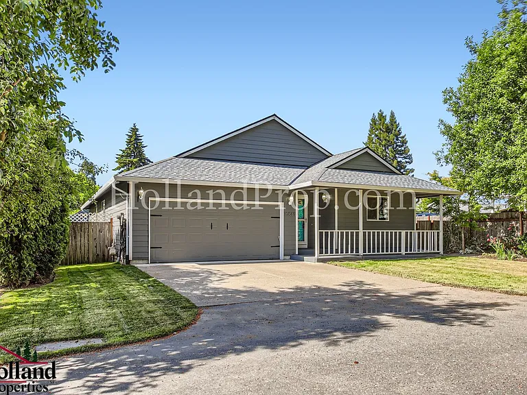 10849 NW Glencoe Rd — Photo 1