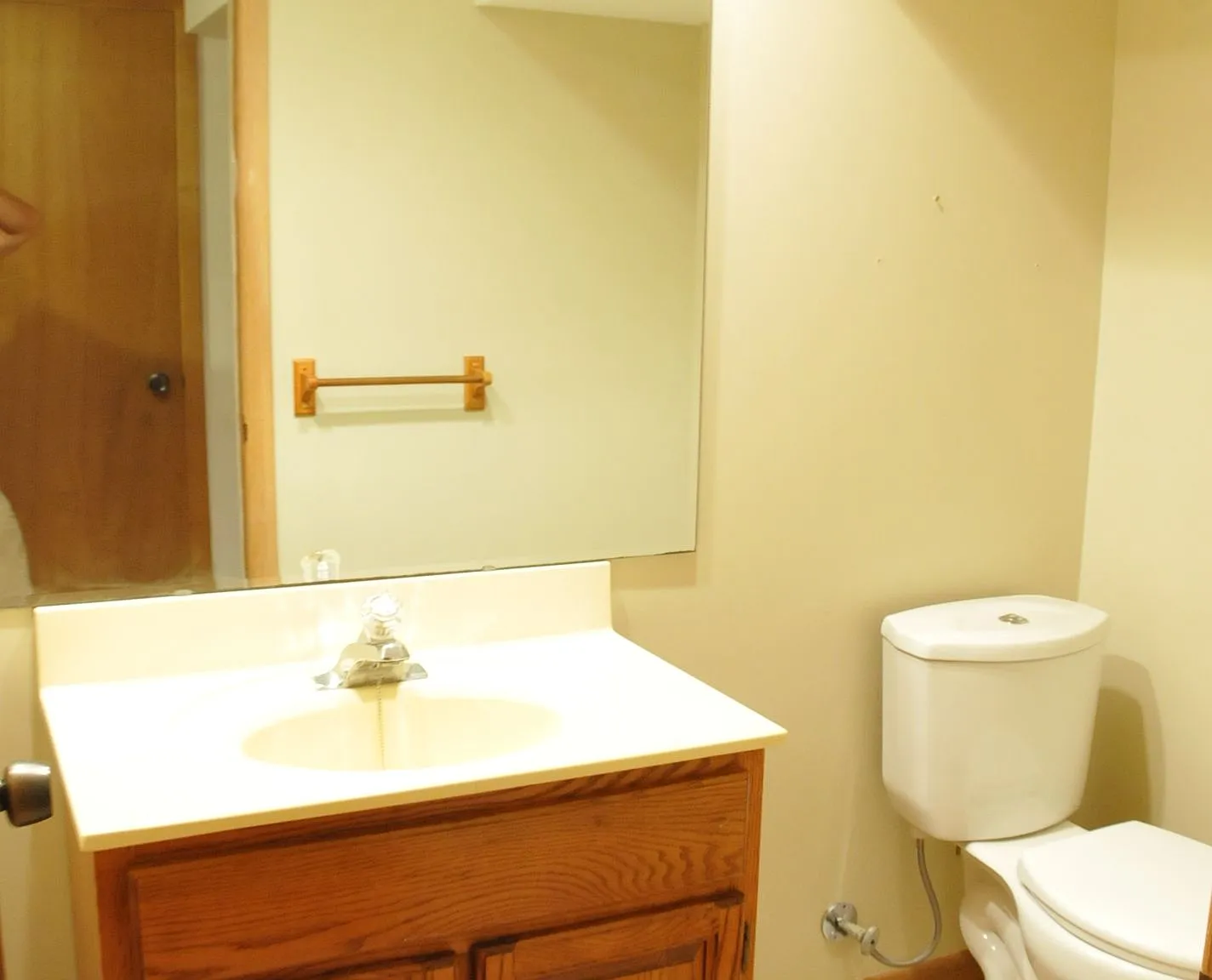 4 bed, $2,650 — Photo 2