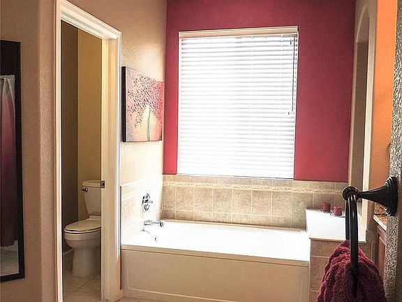 5th image of 11207 Osage Cir Unit E