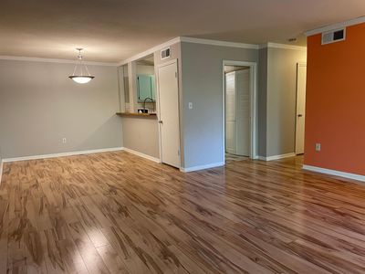 500 Umstead Dr #E, Chapel Hill, NC, 27516