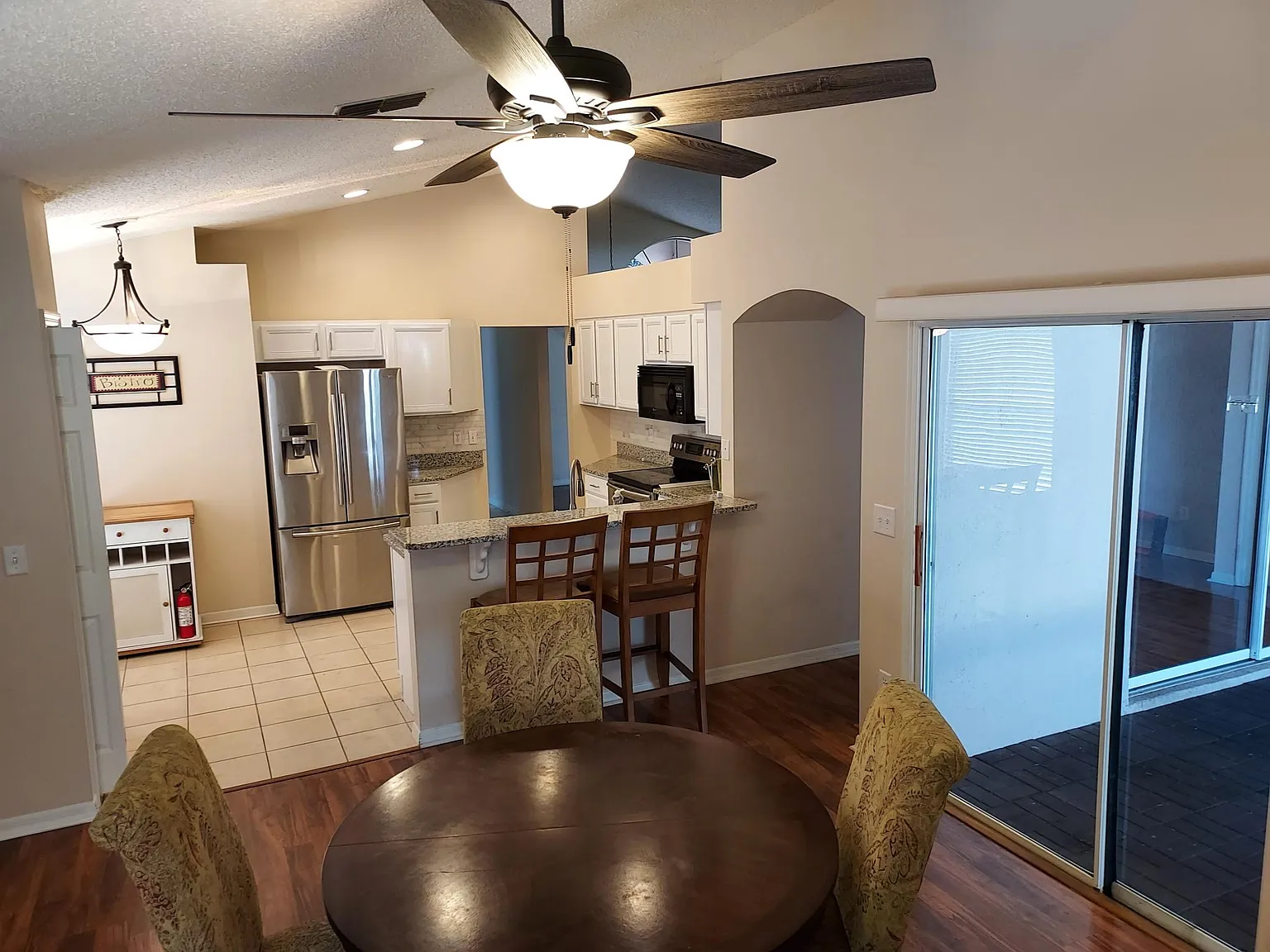 247 Wescliff Dr — Photo 4