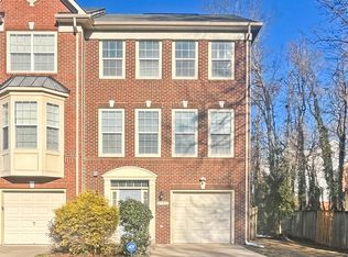 8750 Mill Towns Ct, Alexandria, VA 22309