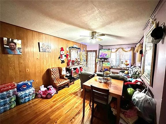 5th image of 1250 W Gordon St