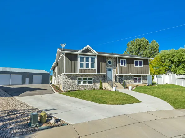 3154 W 5700 S, Roy, UT 84067