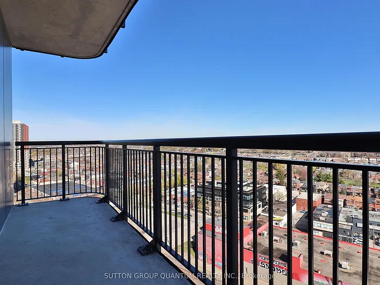 1185 Dupont St #1502 — Photo 11
