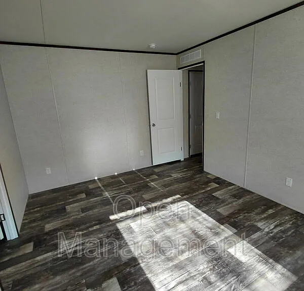 301 Mantle Ave #239KC — Photo 5