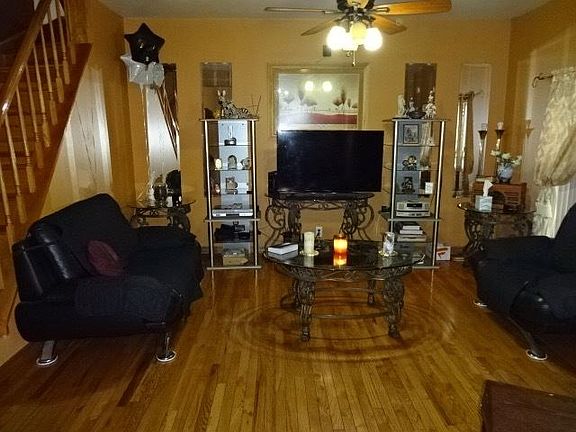 2nd image of 1726 N Monticello Ave