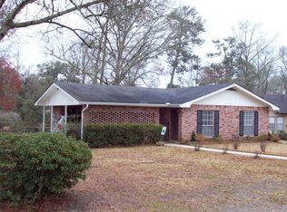 620 Norwood St, Picayune, MS 39466