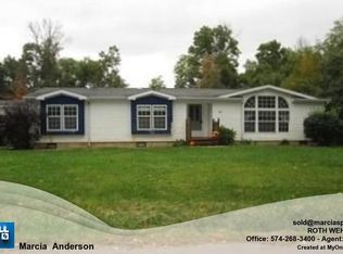 1328 W Beech St, Warsaw, IN 46580