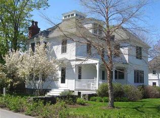 27 1st St, Biddeford Pool, ME 04006