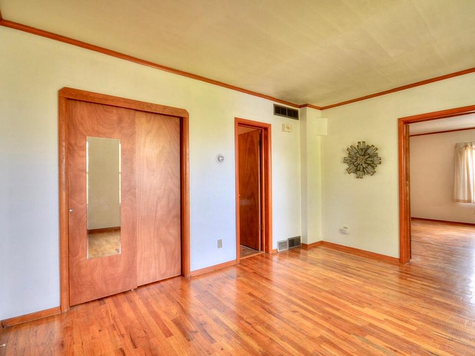 817 N Ewing St 1/2, Helena, MT 59601 Zillow