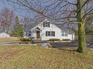 175 Menands Rd, Loudonville, NY 12211