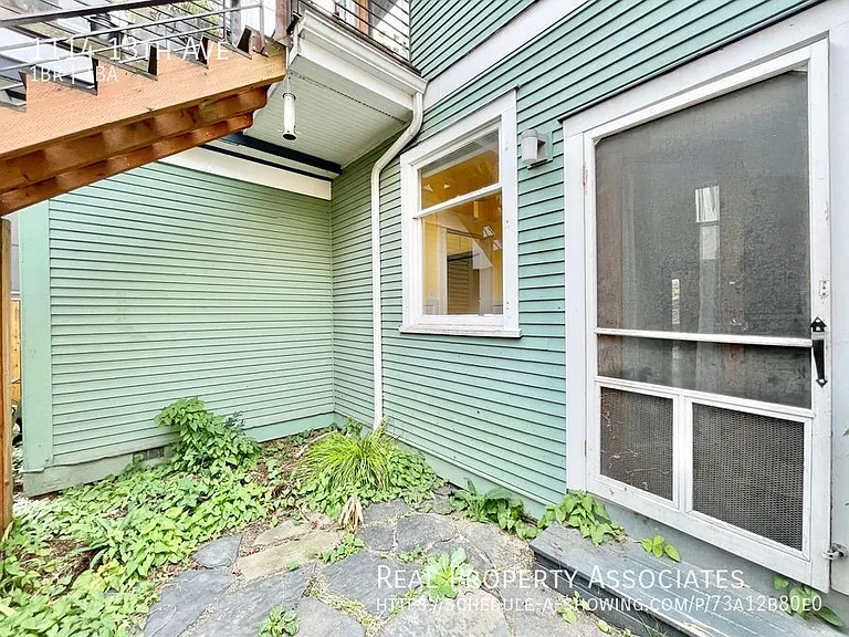 1114 13th Ave — Photo 20