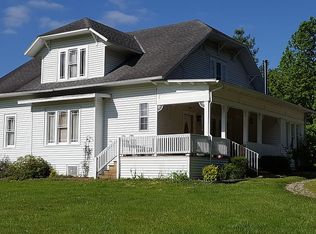 1064 Woodlawn Rd, Crossville, TN 38555