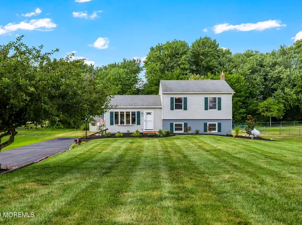 133 Chesterfield Arneytown Road, Wrightstown, NJ 08562