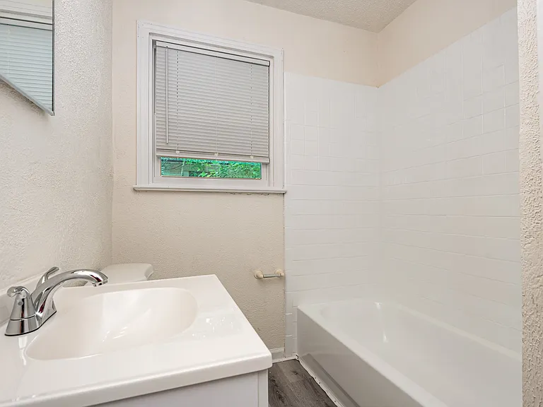 3526 Poinsetta St — Photo 11