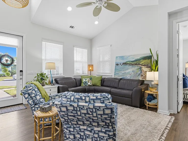119 Sandbar Ln #101 — Photo 17