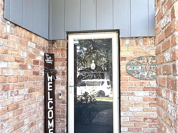 4th image of 24015 Spring Briar Ln