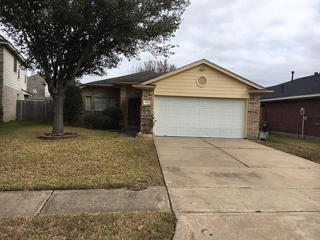 1st image of 5030 Shadowdale Dr
