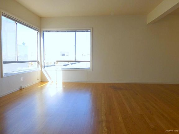 2nd image of 80 Terra Vista Ave APT 3