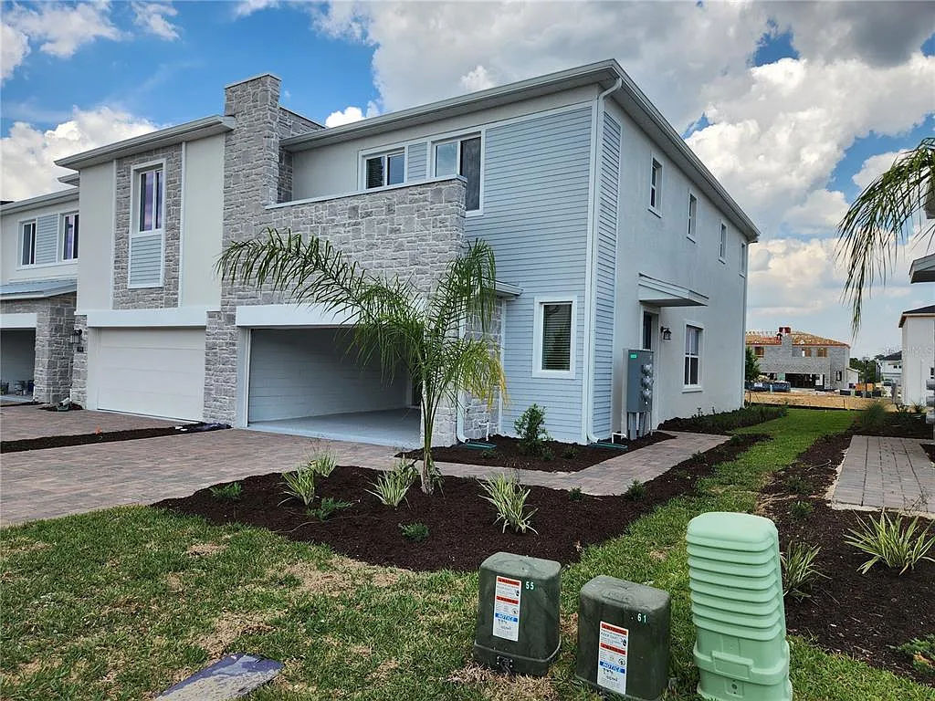 Building Photo - 203 Bogey Dr