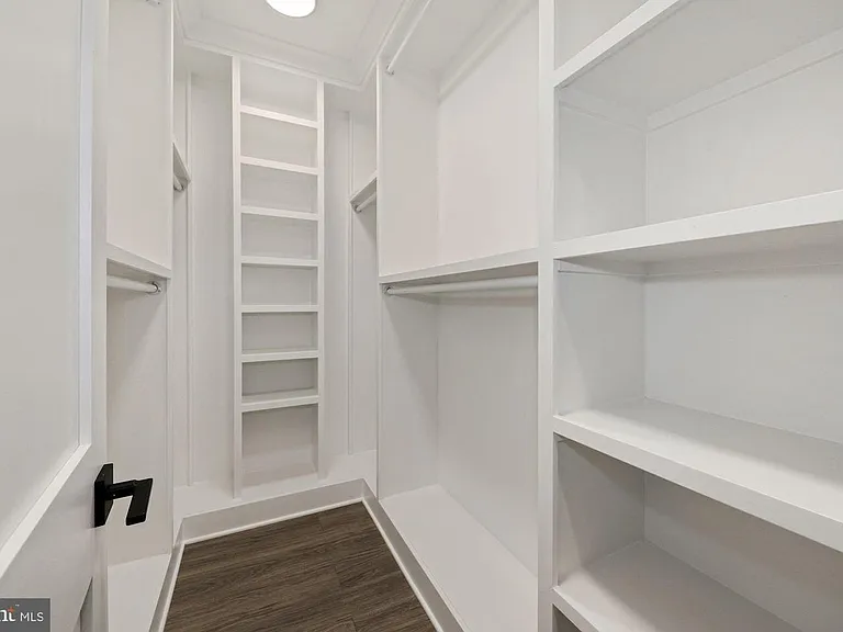 1909 Capitol Ave NE #1 — Photo 10