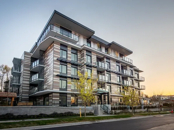 488 W 58th Ave #302, Vancouver, BC V5X 1V5