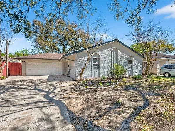 12211 Chimney Rock Rd, Houston, TX 77035